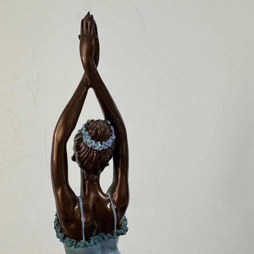 Elegant Ballerina Bronze Style (Resin) Statue 16 3/4"H x 6"W - Vintage - Picture 9 of 13